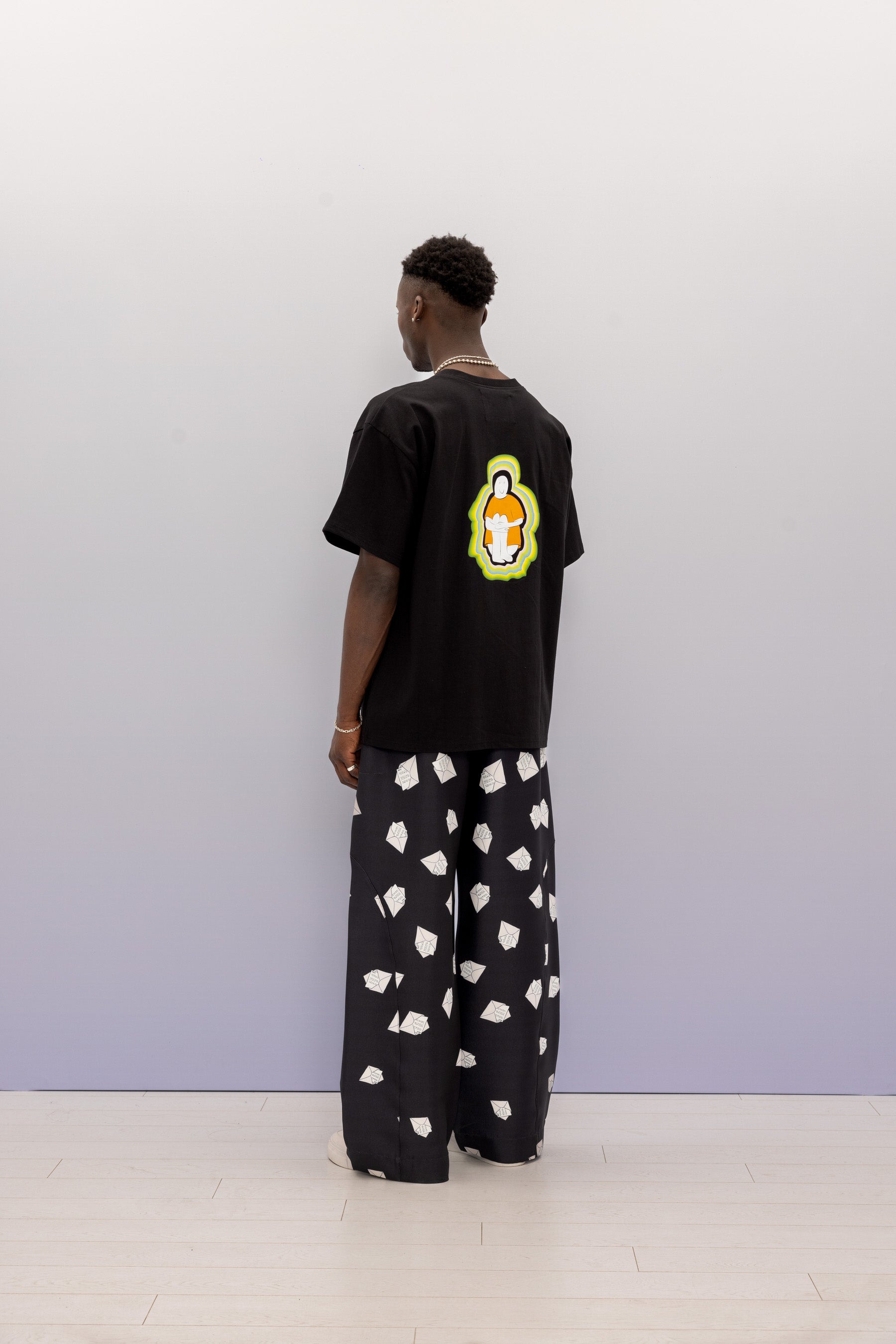 AURA TEE