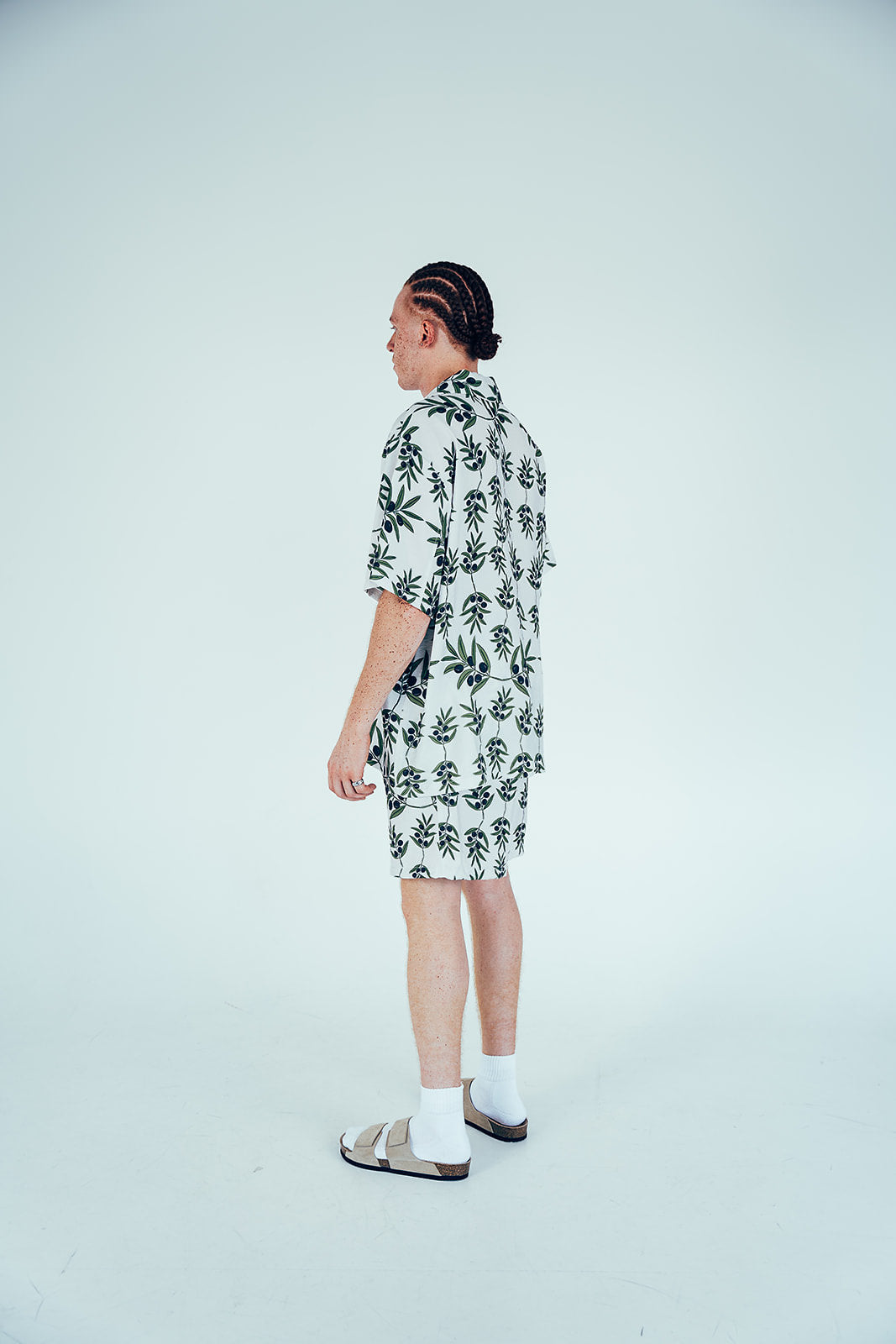 OLIVA SHORT
