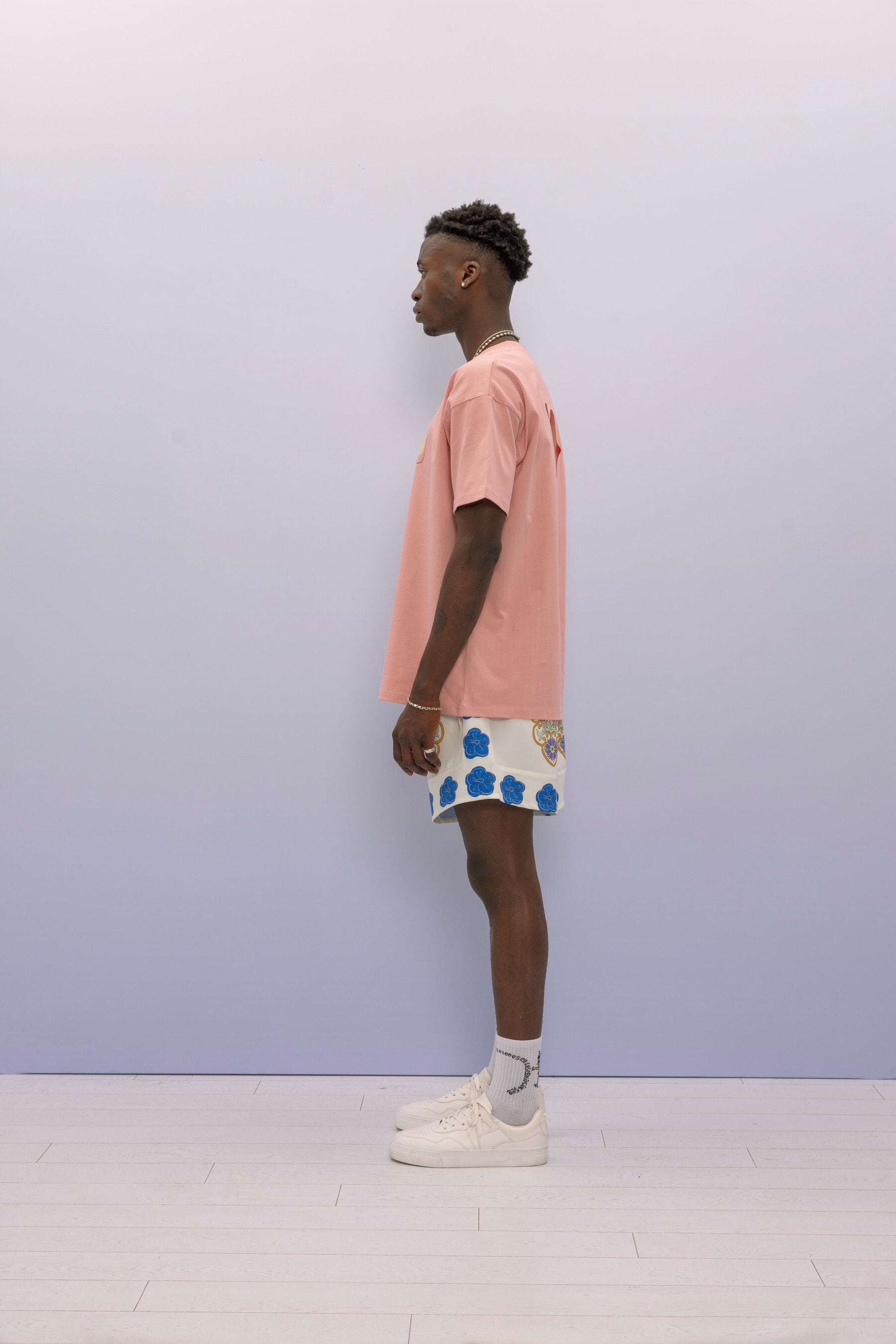 KIKKER TEE