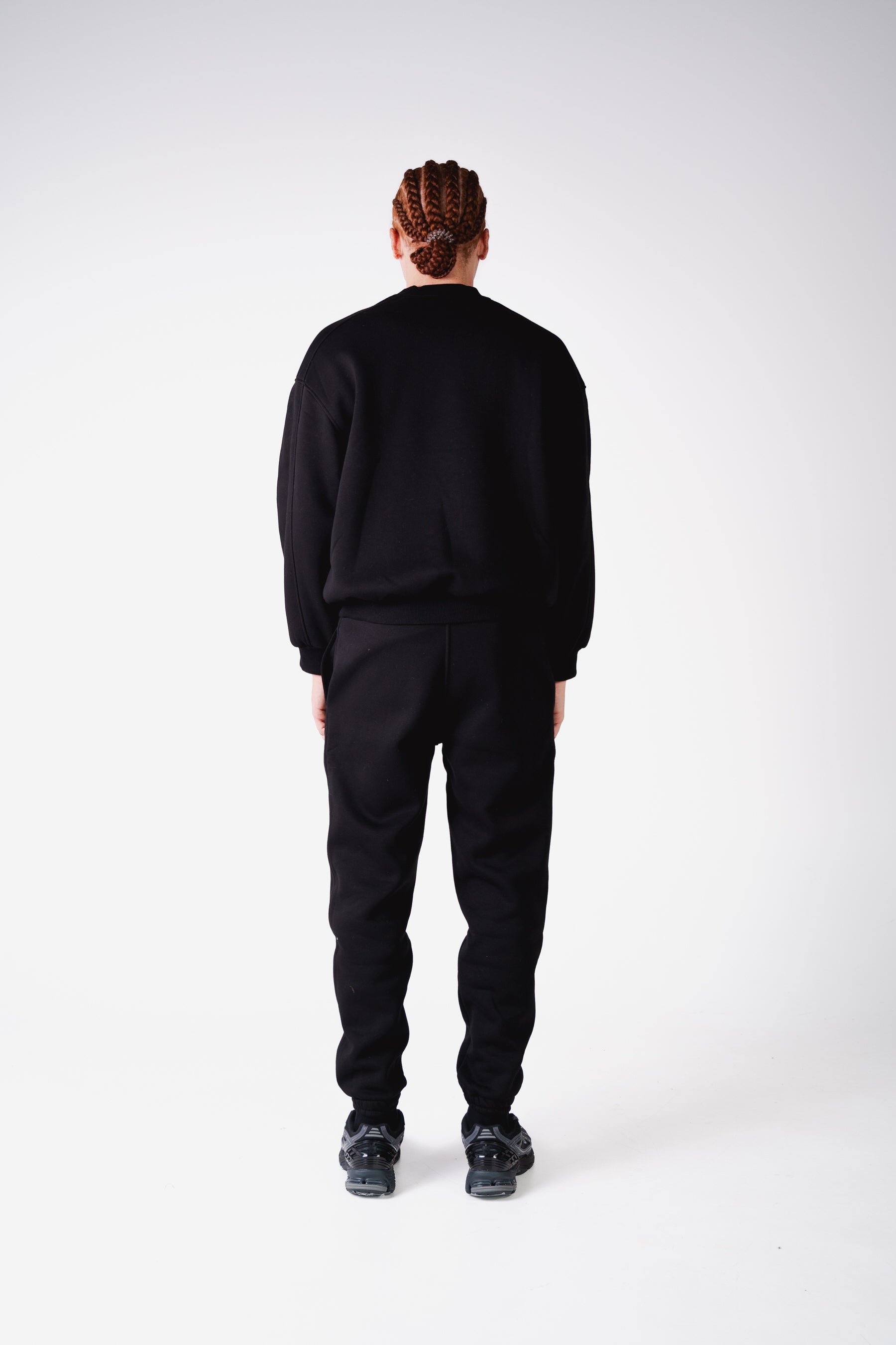 THE NOIR JOGGER